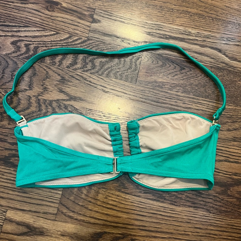 Victoria's Secret Emerald Green Bikini Set with Gold Hardware- stunning & unique - Picture 4 of 7